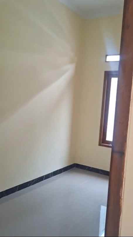 rumah siap huni dekat st pondok rajeg dan grand depok