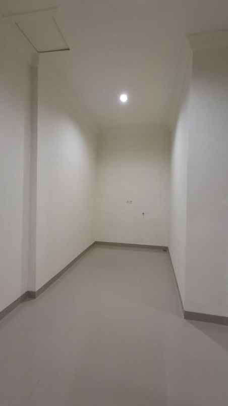 rumah siap huni di perumahan taman harapan baru bekasi