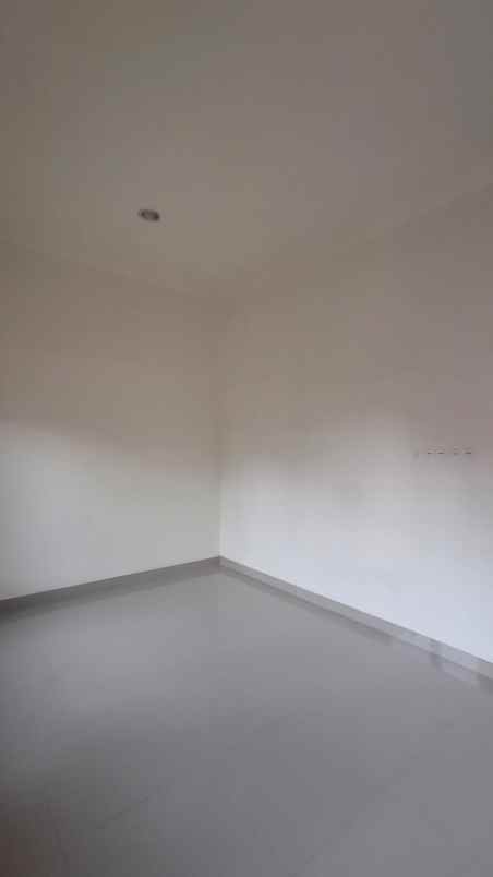 rumah siap huni di perumahan taman harapan baru bekasi