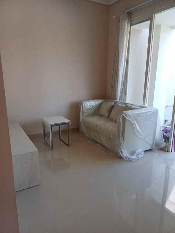 rumah siap huni furnished juanda land nego tipis