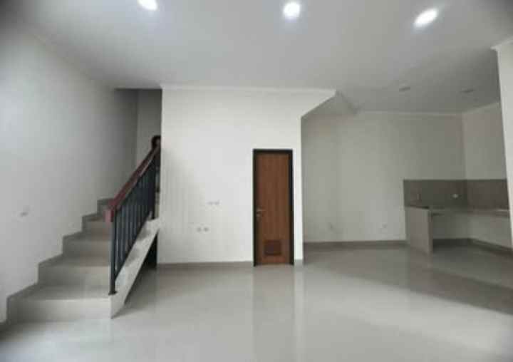 rumah siap huni posisi hook termurah di pamulang