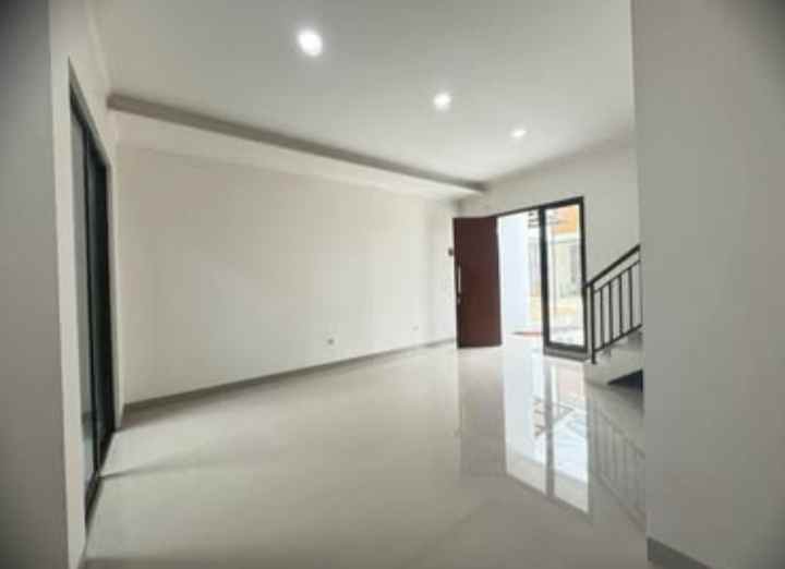 rumah siap huni posisi hook termurah di pamulang