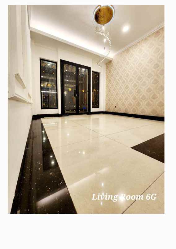 rumah sisp huni pinggir jalan area jati padang