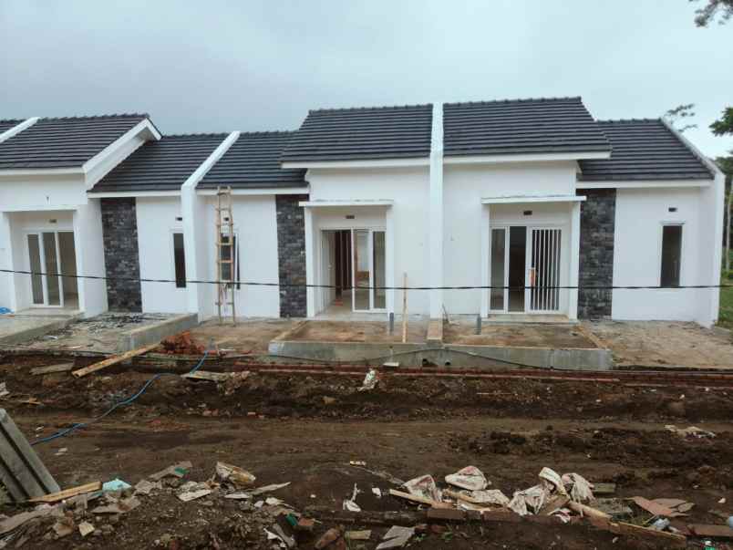 rumah subsidi dekat sd model malang