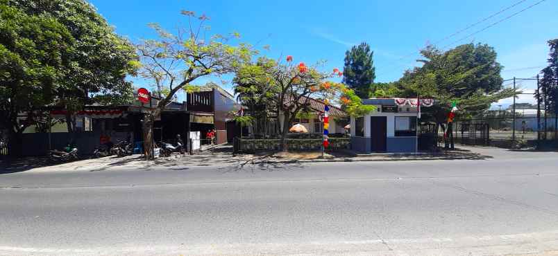 rumah untuk komersial main road arcamanik bandung