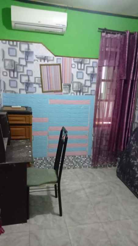 sewa cepat rumah plus furnish dekat uns