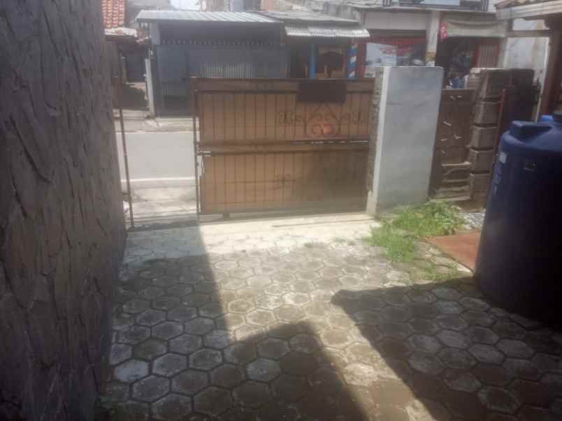 sewa rumah jl randu sari raya antapani cocok u kantor