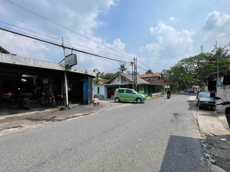 tanah 100 meter jl pandanaran dekat kampus uii