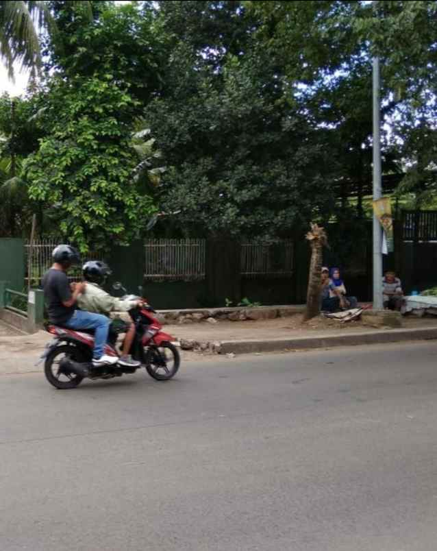 tanah bonus rumah strategis di grogol depok