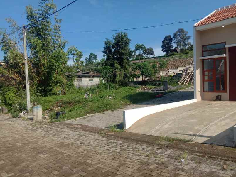 tanah datar posisi hook dalam komplek pakuhaji