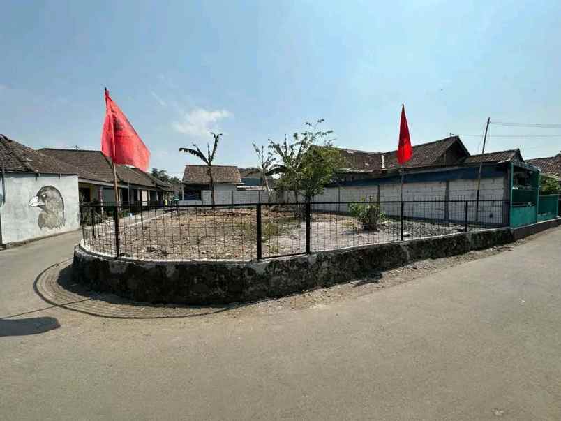 tanah hook di caturharjo dekat rsud pasar sleman jogja
