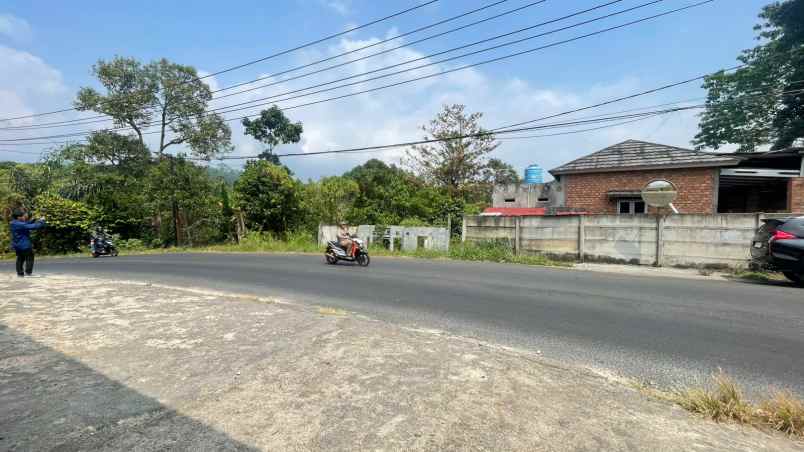 tanah komersial lembah hijau