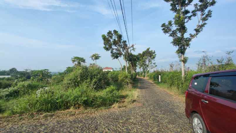 tanah luas produktif untuk kebun di bumiaji kota batu