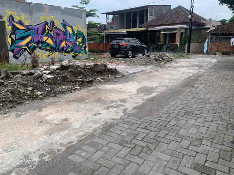 tanah murah siap bangun dekat ugm pas hunian dan kost