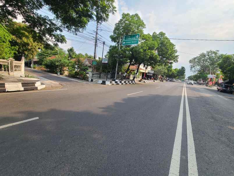 tanah yang diincar kompetitor anda