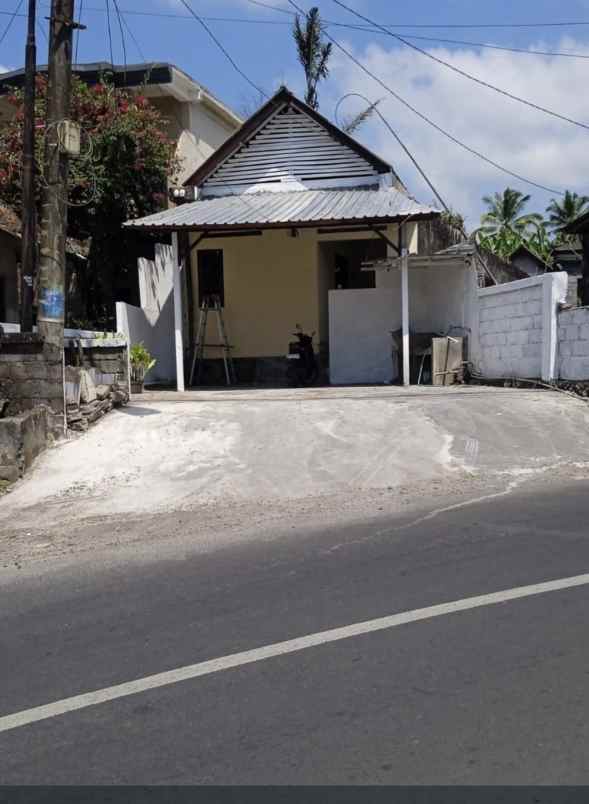 tanah zona kuning di jalan utama tirta tawar ubud bali