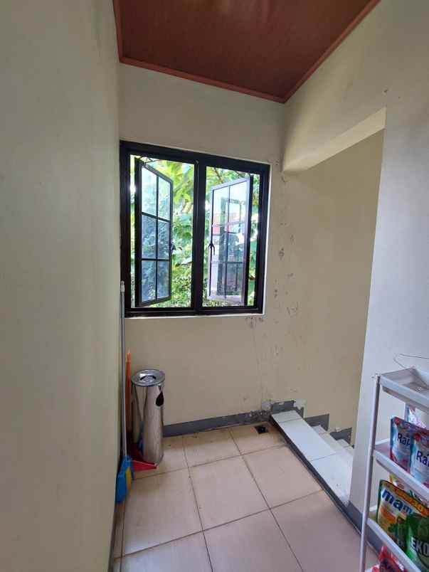 town house bintaro sektor 9