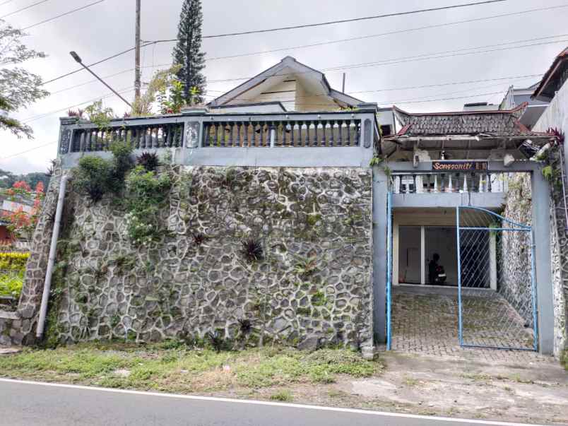 villa luas murah di poros jalan songgoriti kota batu