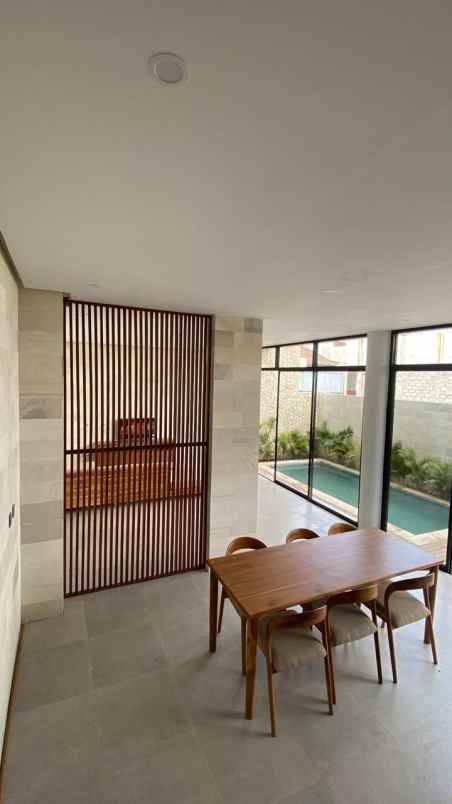 villa new fullfurnish shm dekat pantai canggu bali