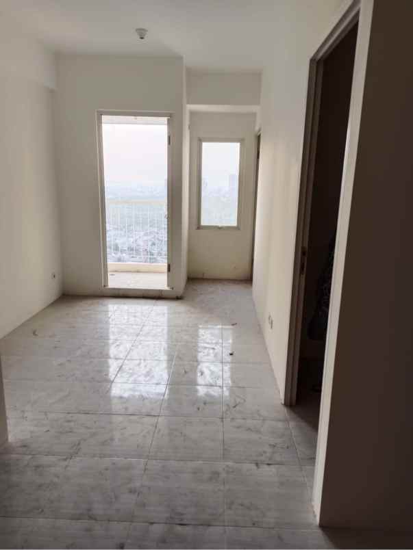 apartmen cbd wiyung tower a lantai 30 kosongan