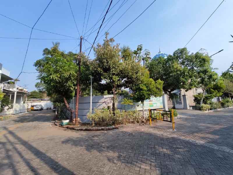 bebas banjir rumah di wiguna timur depan masjid