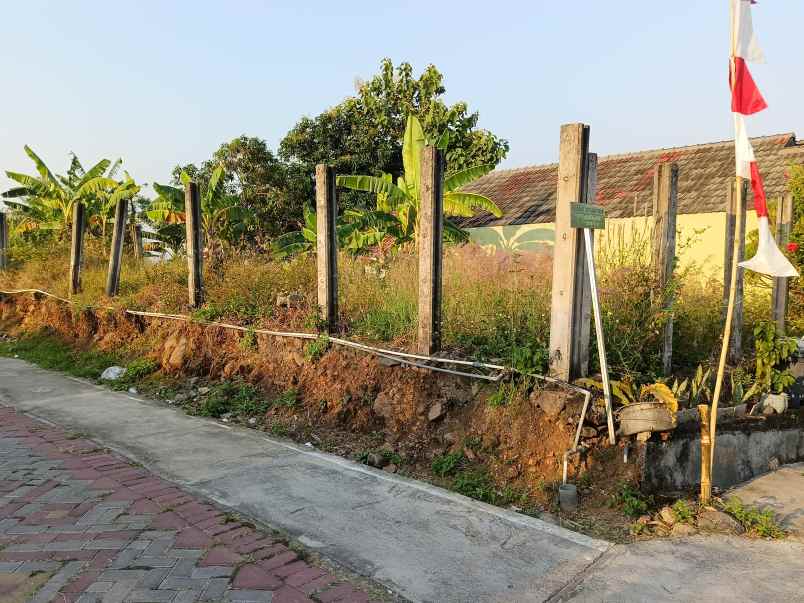 bu jual tp tanah shm 150 m2 daerah ketileng