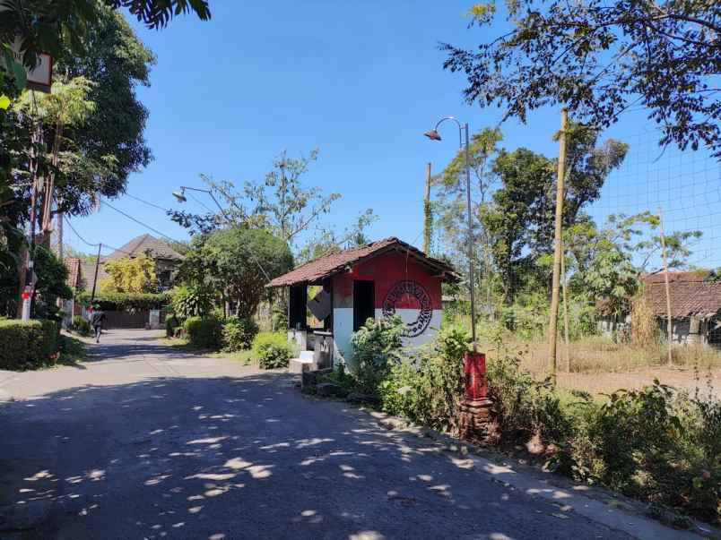 dekat uii tanah kavling kaliurang selatan pasar pakem