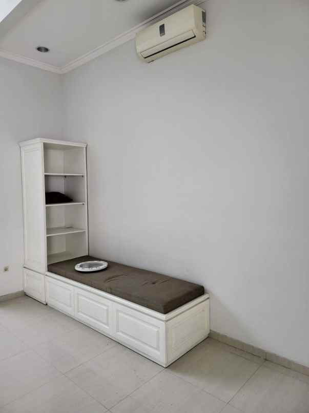 dharmahusada indah minimalis full furnish istimewa