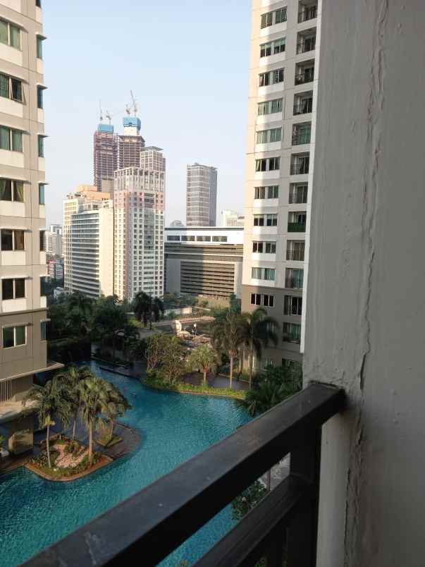 di sewakan 1 unit apartement thamrin residence