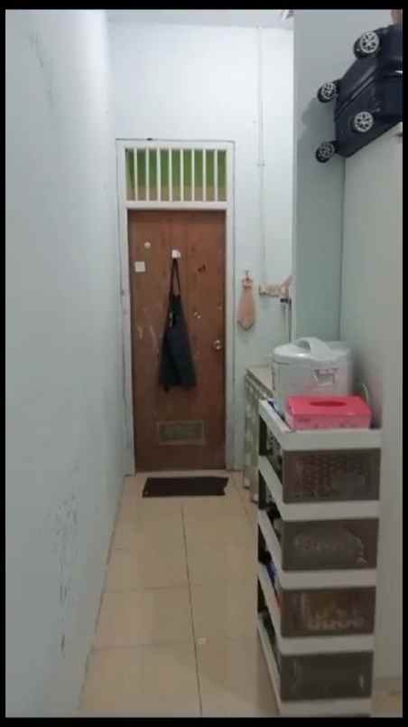 dijual 1 unit kontrakan baru