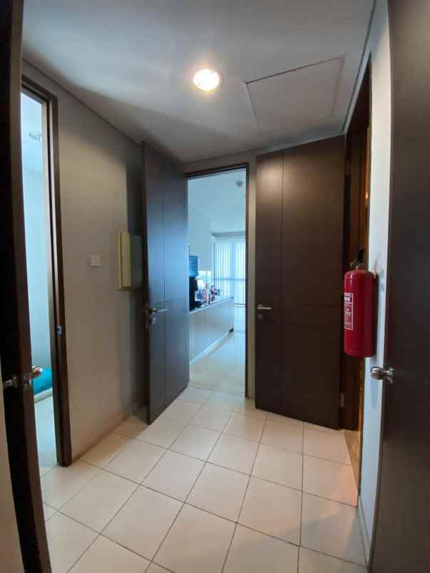 dijual apartemen apartemen winsor puri