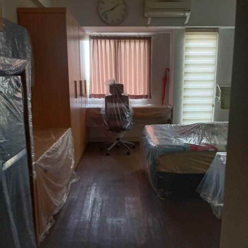 dijual apartemen berkeley