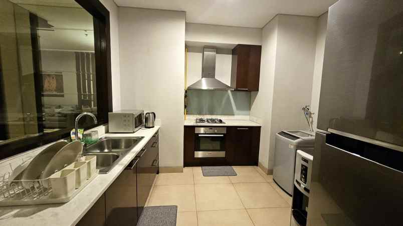 dijual apartemen darmawangsa