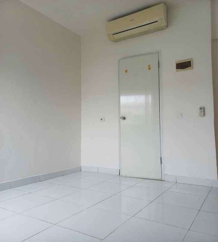 dijual apartemen jl marsekal suryadarma