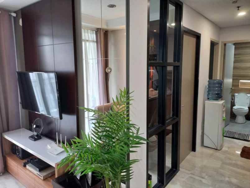 dijual apartemen jl warung jati barat