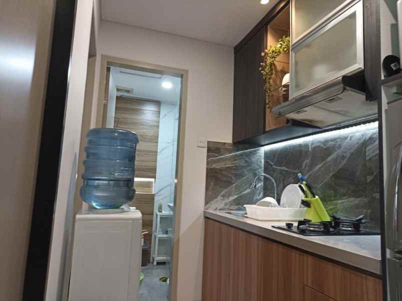 dijual apartemen jl warung jati barat