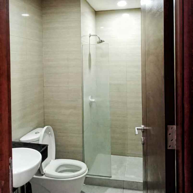 dijual apartemen the linden