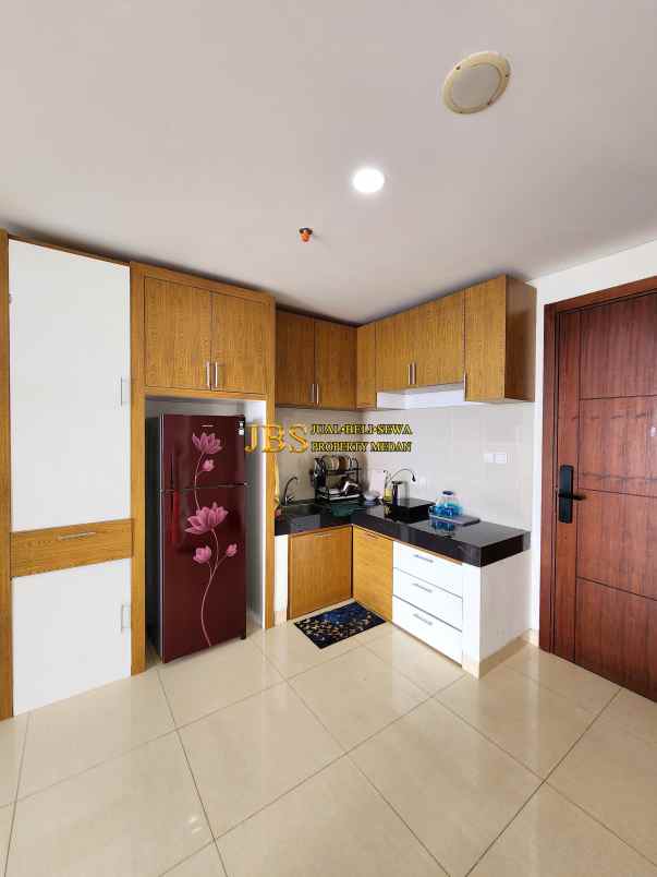 dijual apartemen the reiz condo