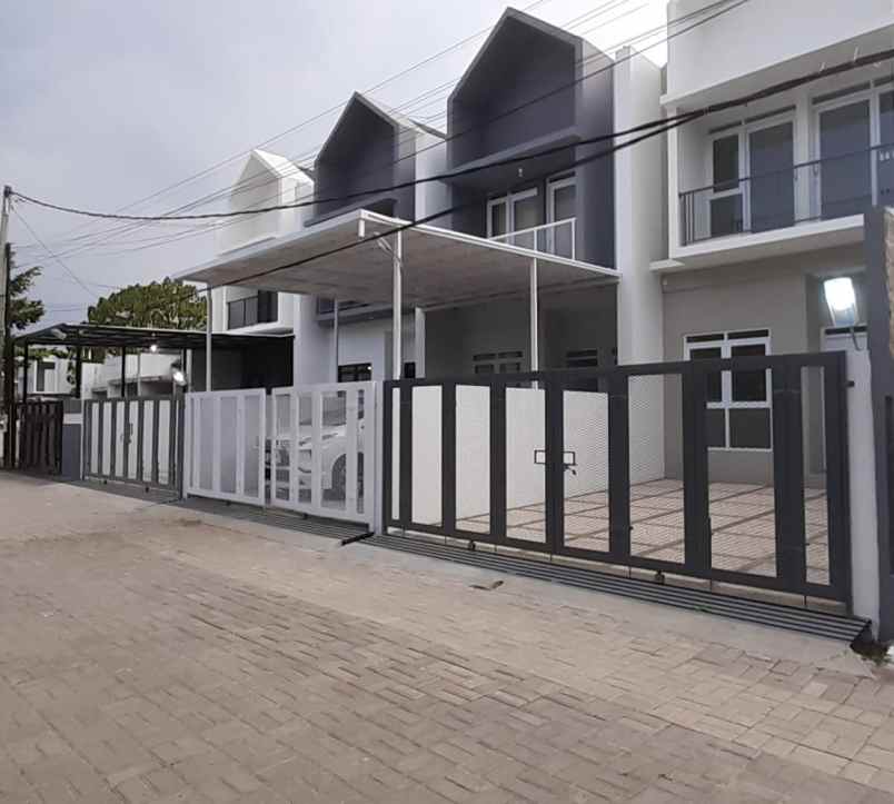 dijual cepat 5 unit rumah baru di cisaranten arcamanik