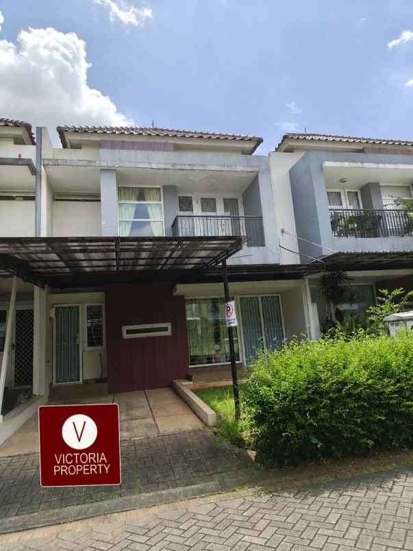 dijual cepat rumah di raffles hills cibubur