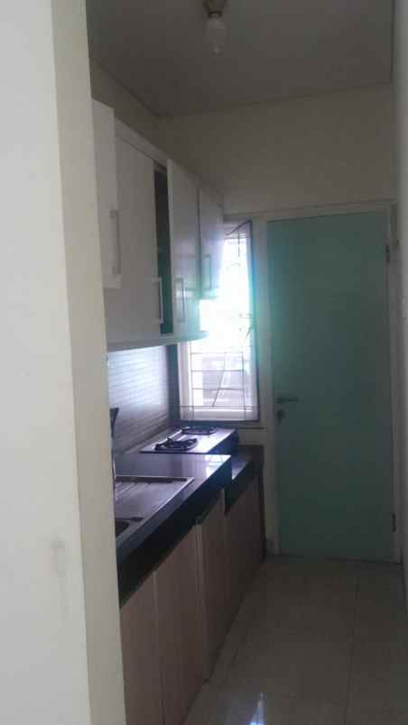 dijual cepat rumah di raffles hills cibubur