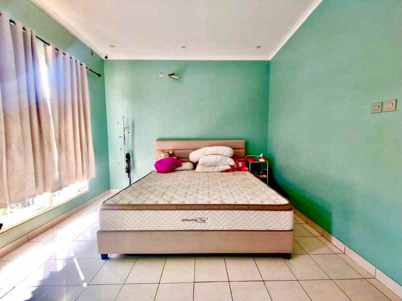 dijual cepat rumah full furnish di kota wisata cibubur