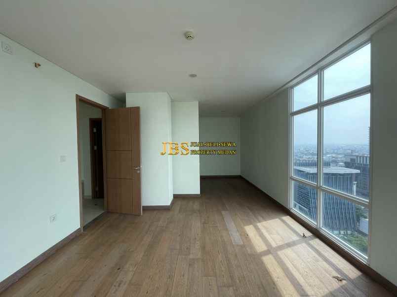 dijual condominium siap huni di the reiz condo medan