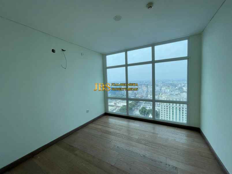 dijual condominium siap huni di the reiz condo medan