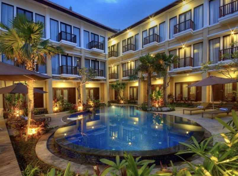 dijual hotel jl blambangan kuta kec