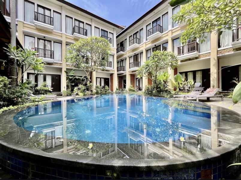 dijual hotel jl blambangan kuta kec