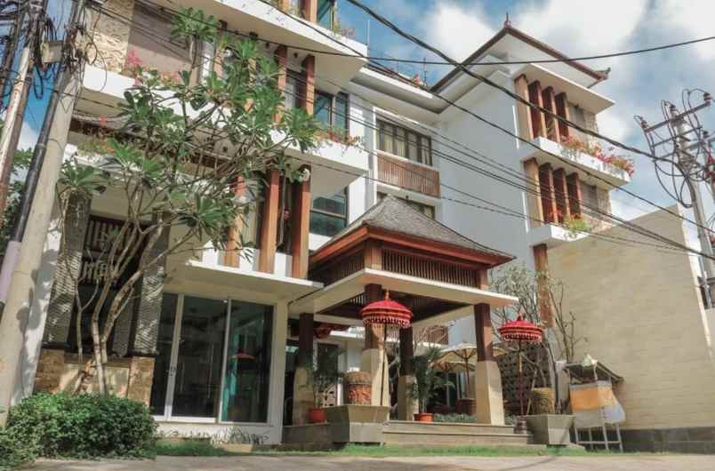 dijual hotel jl shri lakshmi legian kec