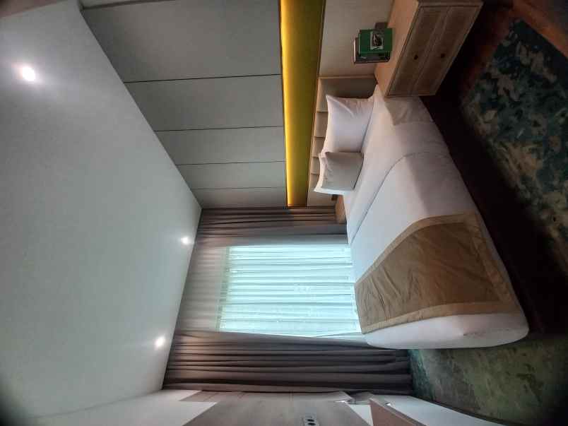 dijual hotel rainbow hill sentul golf club