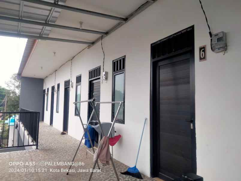 dijual kost 10 pintu 2 lantai