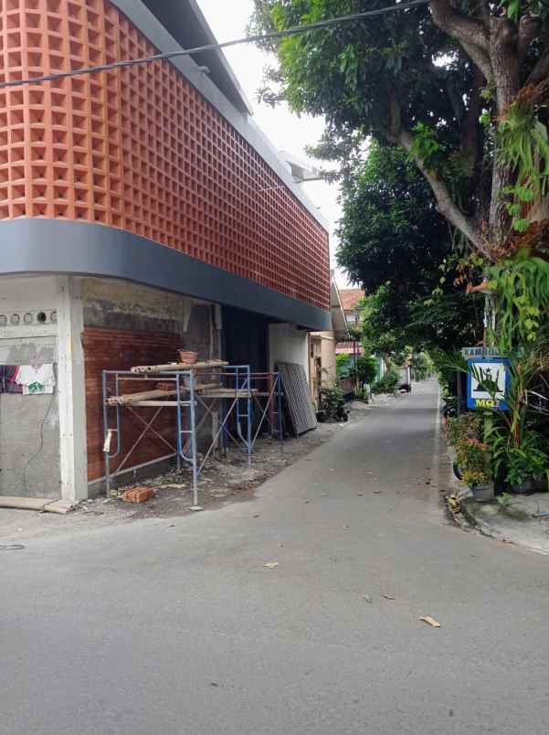 dijual kost condong catur